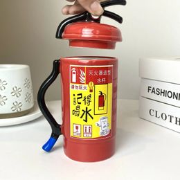 Mugs Fashion Ceramic Cup with Lid Retro Water Fire Extinguisher Creative Imitation Enamel Tea Pot Large Capacity Mug 231101