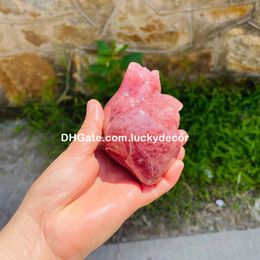 Natural Strawberry Quartz Crystal Human Heart Statue Realisitic Large Gemstone Anatomical Heart Stone Carving Figurine Love Healing & Beauty Gifts for Girlfriend