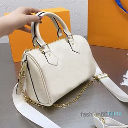 2023 Hand Bags For Lady Women Young Famous Design Real Leather One Side Handbags