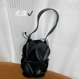 Dark Punk Motorcycle Flower Drawn Bucket Bag Personalized Irregular Large Capacity Tote Underarm One Shoulder Handbag 230401