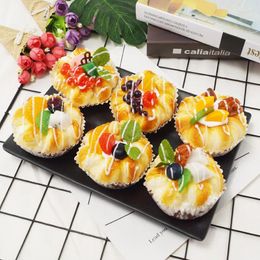 Decorative Flowers 6pcs Simulation Cake Food Lifelike Donut Fruit Small Bread Bakery Home Decoration Window Display Party Pography Props