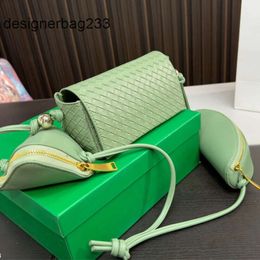 Bottegaas 2023 Mens Luxury Chest Classic Designer lady Bag Wallet Small Purses Women Shoulder Cassette Crossbdoy Purse Soft Venetas Composite Leather 3-in-one 9Z80