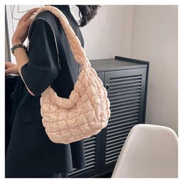 Evening Bags Women's Hobos Shopper Bag Tote Plaid Quilted Designer Female Shoulder Casual Beach Leisure Handbags Trend 2023