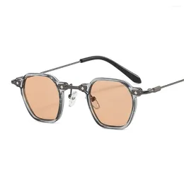 Sunglasses Punk Vintage Personalised Hip-hop With European And American Style Men Women Small Frame Sun Eyewear Gafas