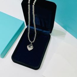 Tiffantyism classic Luxury Designer Jewelry Simple Stars Moon Lover Women and Man Alloy Long Heart Round Necklace Festival Best Gift with Box