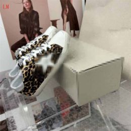 Designer Luxury Mens Casual Shoes Low Deluxe Brand Gold Super Sneakers Mesh Leather White Star Women Leopard Color Size With Original Box