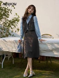 Casual Dresses MISHOW French Shirt Splicing Dress Vest Coat Two Piece Set For Women Spring/summer 2023 High Waist Slim A-LINE MXC13L1267