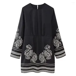 Casual Dresses Women's 2023 Fashion Elegant Charm Pure Desire Embroidery Retro Round Neck Long Sleeve Mini Dress Vestidos Mujer