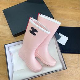 2024 Designer Rain Boots Rubber Boot Women Bootss Mid Tube Waterproof Outdoor PVC Shoes Tube Calf Non-Slip Booties 35-42