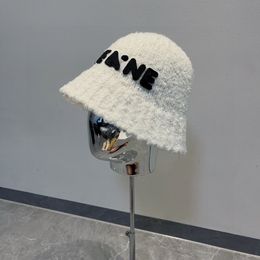 Ball Caps Wool Bucket Hats for Winter Designer Baseball Brand Fisherman Hat Man Woman Warm Sunhats Snow Cap
