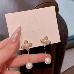 Dangle Earrings Chic Elegant Ladies Jewellery Women's Luxury Cubic Zirconia Flower Exquisite Pearl Pendant Earring Romantic Jewellery