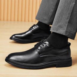 Модельные туфли броги, кожаные мужские осенние дышащие туфли в британском стиле из натуральной свадебной деловой одежды для жениха, деловые повседневные мужские туфли