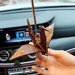 2021 Thousand paper crane bag decoration and key chain fine hanging ornaments to women hold the exquisite style interpretation of 273v