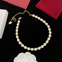 Women's Necklace Luxury Gold Heart Pearl Boutique Jewelry Designer Design Double V-Letter Classic Jewelry