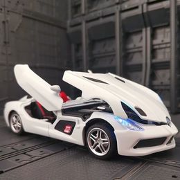 Diecast Model 1 32 SLR Roadster Alloy Sports Metal Toy Vehicles Simulation Sound Light Collection Kids Gifts 230331