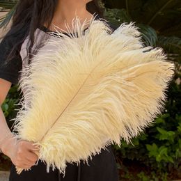 10pcs/lot Natural Feathers Wedding Home Decoration Pluma 15-20cm/25-30cm/30-35cm Ostrich Plumes Table Centrepiece Crafts