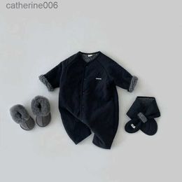 Jumpsuits 2023 Winter Loose Romper Vintage Simple Fleece Jumpsuit Baby Girl One-piece Cardigan Thickened Comfortable Cotton RompersL231101