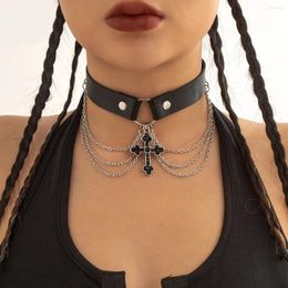 Choker Fashion Lolita Necklace Women PU Leather Metal Chocker Chains Sexy Cross Clavicle Chain Collar Party Jewelry Gift