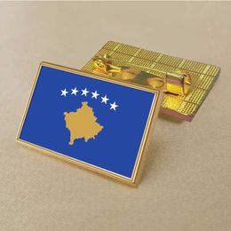 Party Kosovo Flag Pin 2.5*1.5cm Zinc Alloy Die-cast Pvc Colour Coated Gold Rectangular Medallion Badge Without Added Resin