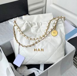 fashion clutch tote handbag cc shopper bags luxurys Womens mens Mini Crossbody Shoulder Beach bag white designer travel Lambskin Genuine Leather gold chain bag