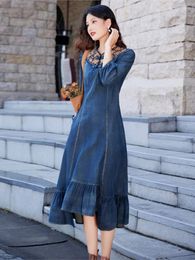 Casual Dresses 2023 Autumn Winter Women Slim-type Denim Dress Retro O-Neck Embroidery Spliced Long-sleeved Drawstring