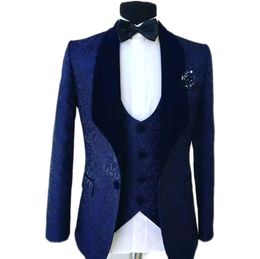 Popular Navy Blue Jacquard Men Wedding Tuxedos Shawl Lapel Groom Tuxedos Men Dinner Darty Dress 3 Piece SuitJacket Pants Vest262L