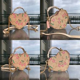 designer Bag Women Shoppers Tote Bags Quality Leather Handbag Designers Handbags Bags Purses Heart-shaped Ladies Fashion Crossbody Bags C-shaped 230318