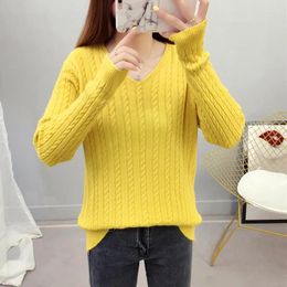 Women's Sweaters Korea Style V-neck Thin Short Slim Body Chic Autumn Knitted Pullover Sweater Shirt Fashion Women Spring Casual Knitting