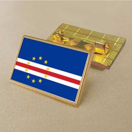 Party Cape Verde Flag Pin 2.5*1.5cm Zinc Alloy Die-cast Pvc Colour Coated Gold Rectangular Medallion Badge Without Added Resin