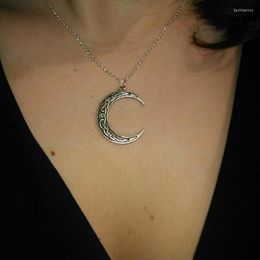 Pendant Necklaces 1pc Elegant Crescent Moon Necklace For Women Charm Irish Celtics Jewellery High Quality