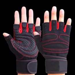 Cycling Gloves Fitness Half Finger Gloves Men And Women Wrist Guard Sports Dumbbell Riding Non Slip Horizontal Bar Exercise Training 231101