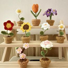 Decorative Flowers Hand-knitted Flower With Pot Sunflower Tuilp Rose Daisy Fake Car Home Desktop Decoration Crochet Artificial