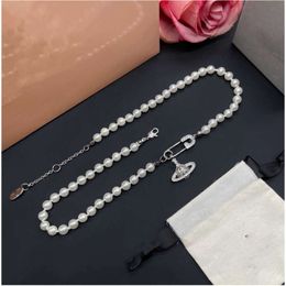 Pendant Necklaces Designer Letter Vivian Chokers Luxury Women Fashion Jewelry Metal Pearl Necklace cjeweler Westwood Motion current 52ess12