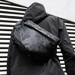 Waist Bags Premium Camouflage Waterproof Messenger Bag Personalized Fashion Men s Lightweight Minimalist Sling Shoulder 231101