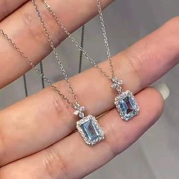 Chokers Sea Blue Treasure Natural Topaz Pendant Necklace Women's Collar Chain 925 Silver Women's Light Luxury Small Design 231101