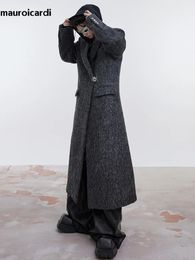 Women's Wool Blends Mauroicardi Autumn Winter Oversized Long Dark Grey Warm Woollen Coat Men Shoulder Pads Luxury Designer Overcoat 231101