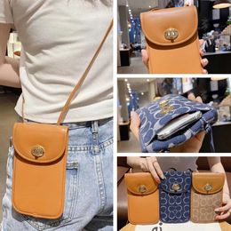 Beautiful Leather Designer Phone Cases cross body Bags for iPhone 16 15 14 13 12 11 Pro Max Case X Xs 8 7 Samsung Note S 23 22 21 20 24 25 Ultra Crossbody Bag with Logo Paper Bag