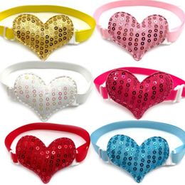 Dog Apparel 50pcs Valentine's Day Small Cat Bow Ties Collar Heart Style Bling Tie Bows Accessories Pet Grooming Supplies