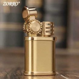 Lighters Zorro 588 Retro Personality Grinding Wheel Mini Portable Brass Lighter Creative Little Punky Kerosene Wholesale