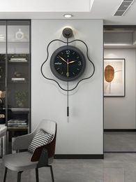 Wall Clocks Large Swing Clock Modern Design Living Room Nordic Art Creative Light Luxury Hanging Watch Bedroom Home Decoration