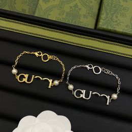 Designer Bracelet Letters Luxury Bracelet Classic Mens Womens Gold Silver Gift Jewellery Chains For Women Trendy Pearl Bracelets Ornaments