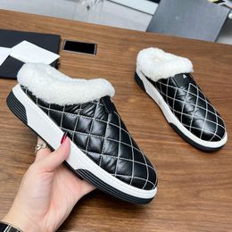 23ss Womens Wool Slippers Designer Slip On Platform Heels Slides Ladies Booties Classic Quilted Texture Matelasse Mules Indoor Retro Black White Gray Leisure Shoe