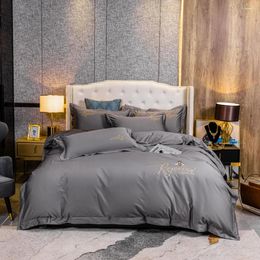 Bedding Sets 2023 Four-piece Light Luxury Cotton Double Household Bed Sheet Quilt Cover Embroidered Little Bee Fashion Gray