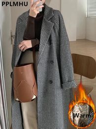 Women's Jackets Winter Thicken Long Wool Blend Coat Casual Loose Houndstooth Plaid Warm Cotton Padded Woollen Korean Chaqueta 231101