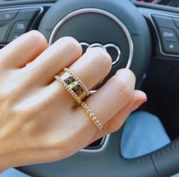 Band Rings New 100 925 Silver Designer Charm Sweet Clovers Rings Kaleidoscope Ring Female Perlees Design Alhamba Vintage Fashion Simple Clover Jewelry Gold Si