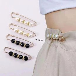Brooches 1 Piece Pearls Fixed Strap For Women Tightening Waistband Safety Pins Smaller Pants Waist Brooch Tools Sweater Cardigan