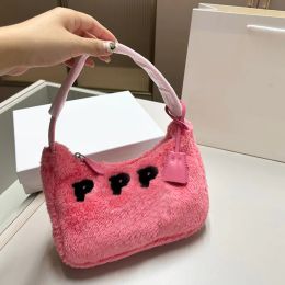 Fashion Teddy Tote Bags Designer Womens Handbags Winter Fluffy Hobo Crossbody Shoulder Bag Ladies Handbag 2311022BF