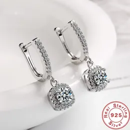 Hoop Earrings 2CT Moissanite Huggie Earring For Women Wedding Engagement Created Fashion Party Gift 925 Sterling Silver Exquisite Jewelry