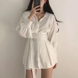 Women's T Shirts Elegant Sexy White Harajuku Kawaii Retro Shirt Women Short Dress Tunics College Style Korean Fashion Long Sleeve Summer