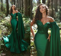 Elegant Turquoise Plus Size Mermaid Evening Dresses for Women Sweetheart Satin Draped Birthday Prom Celebrity Pageant Formal Special Occasion Dress Party Gowns